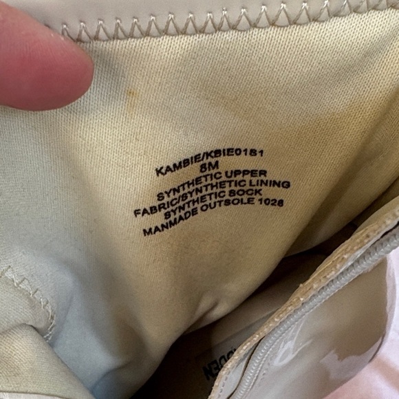 Steve Madden Glossy Cream Heeled Boots - Picture 2 of 6